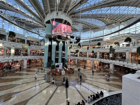 Istinye Park in Istanbul: Shops, Restaurants, and Attractions (2024).